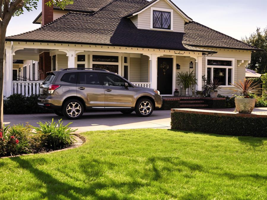  Subaru Forester 2.5i 2016 года  (US) (фото 4 из 8)